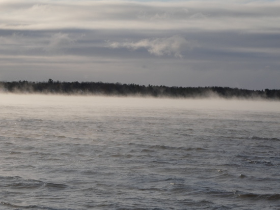 Boiling water in the St-Lawrence river
